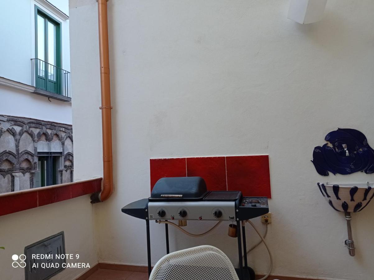 Haripergo Apartments A Bridge For Amalfi Coast Salerno Eksteriør billede
