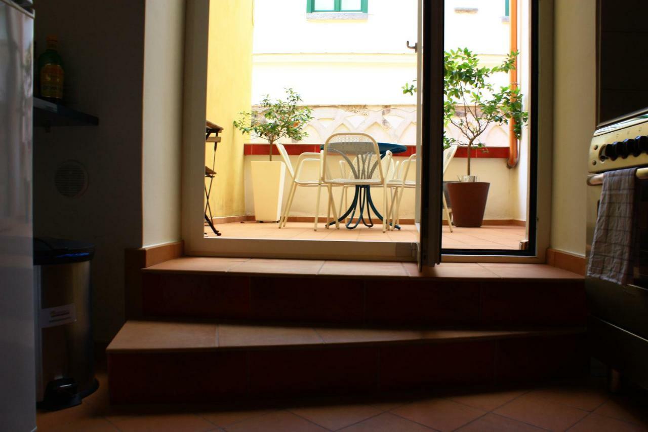 Haripergo Apartments A Bridge For Amalfi Coast Salerno Eksteriør billede